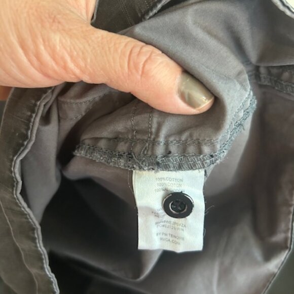 RVCA Women's Zada Utility Jumper in Washed Black- Size Large (fits like a small) - Picture 8 of 9